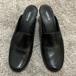 Walking Cradles Womens Black Size 8.5 N Myles Slides Heeled Slip Ons Comfort